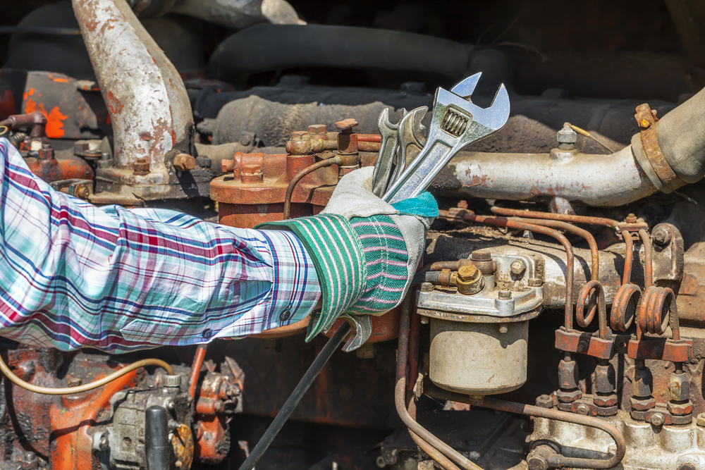 Common Employment Options For A Diesel Mechanic Rosedale Technical   Shutterstock 429375418 